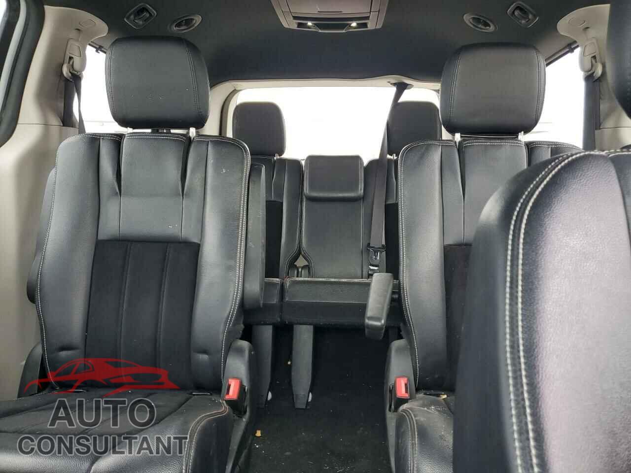 DODGE CARAVAN 2017 - 2C4RDGCG8HR693611