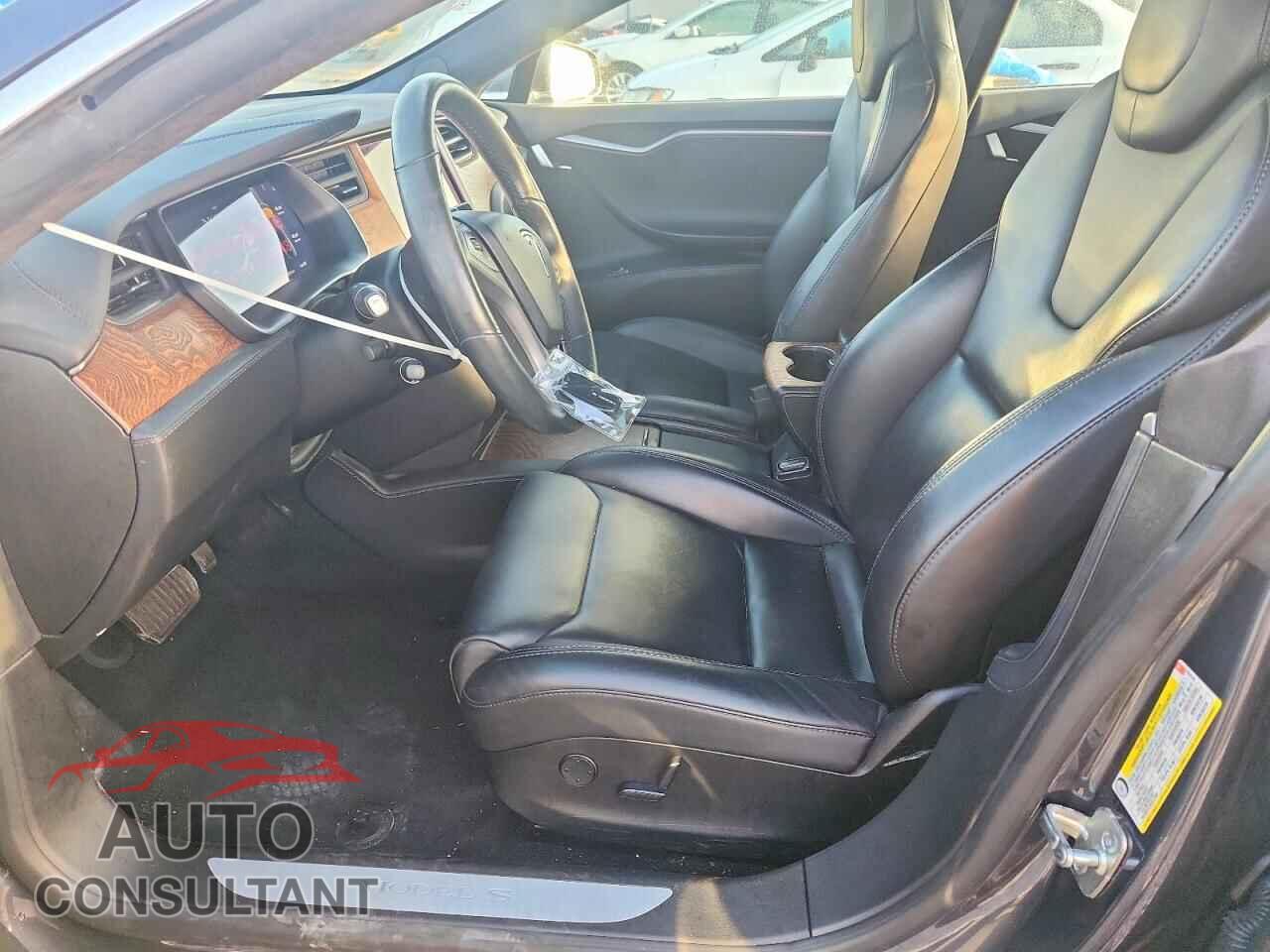 TESLA MODEL S 2020 - 5YJSA1E22LF352248