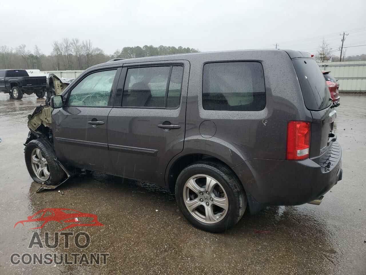 HONDA PILOT 2013 - 5FNYF3H51DB028092