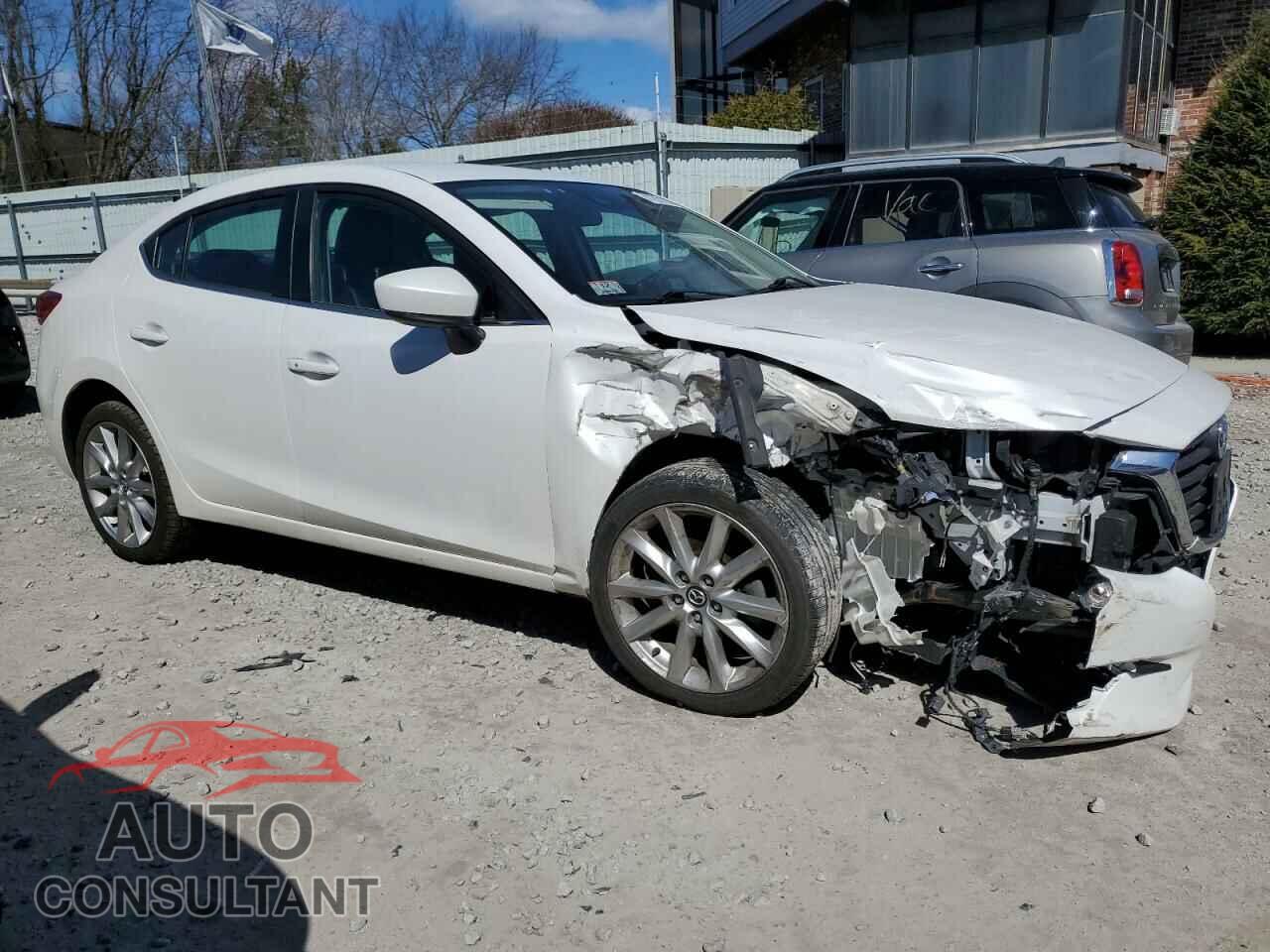 MAZDA 3 2017 - 3MZBN1V76HM113804