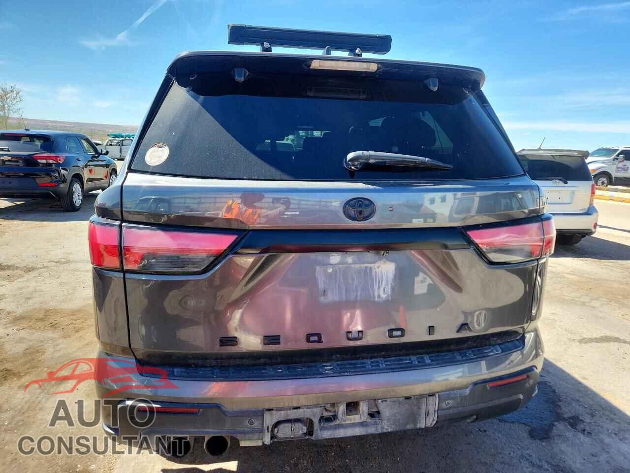 TOYOTA SEQUOIA 2024 - 7SVAAABA3RX023716