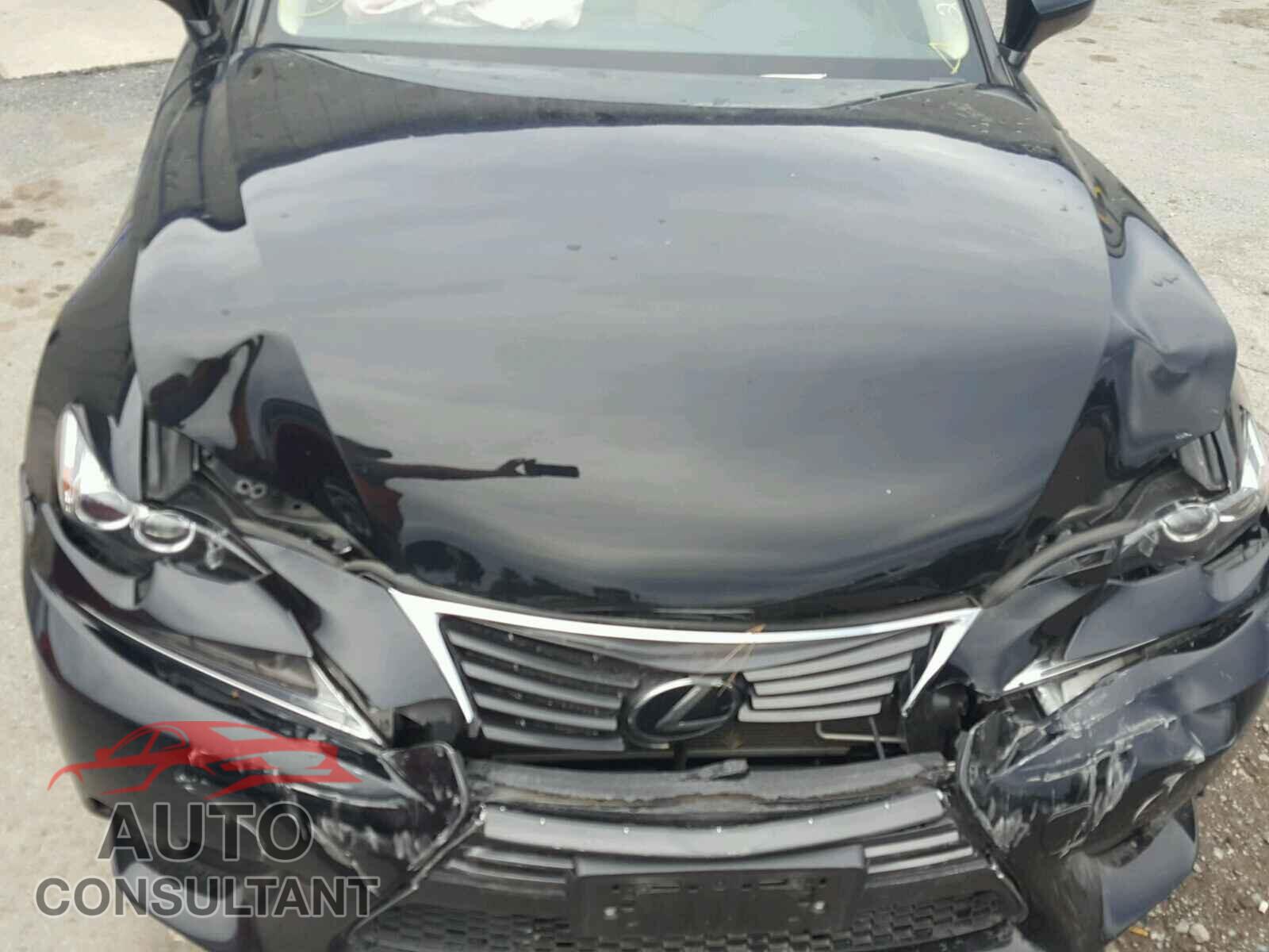 LEXUS IS 250 2015 - JTHCF1D20F5018294