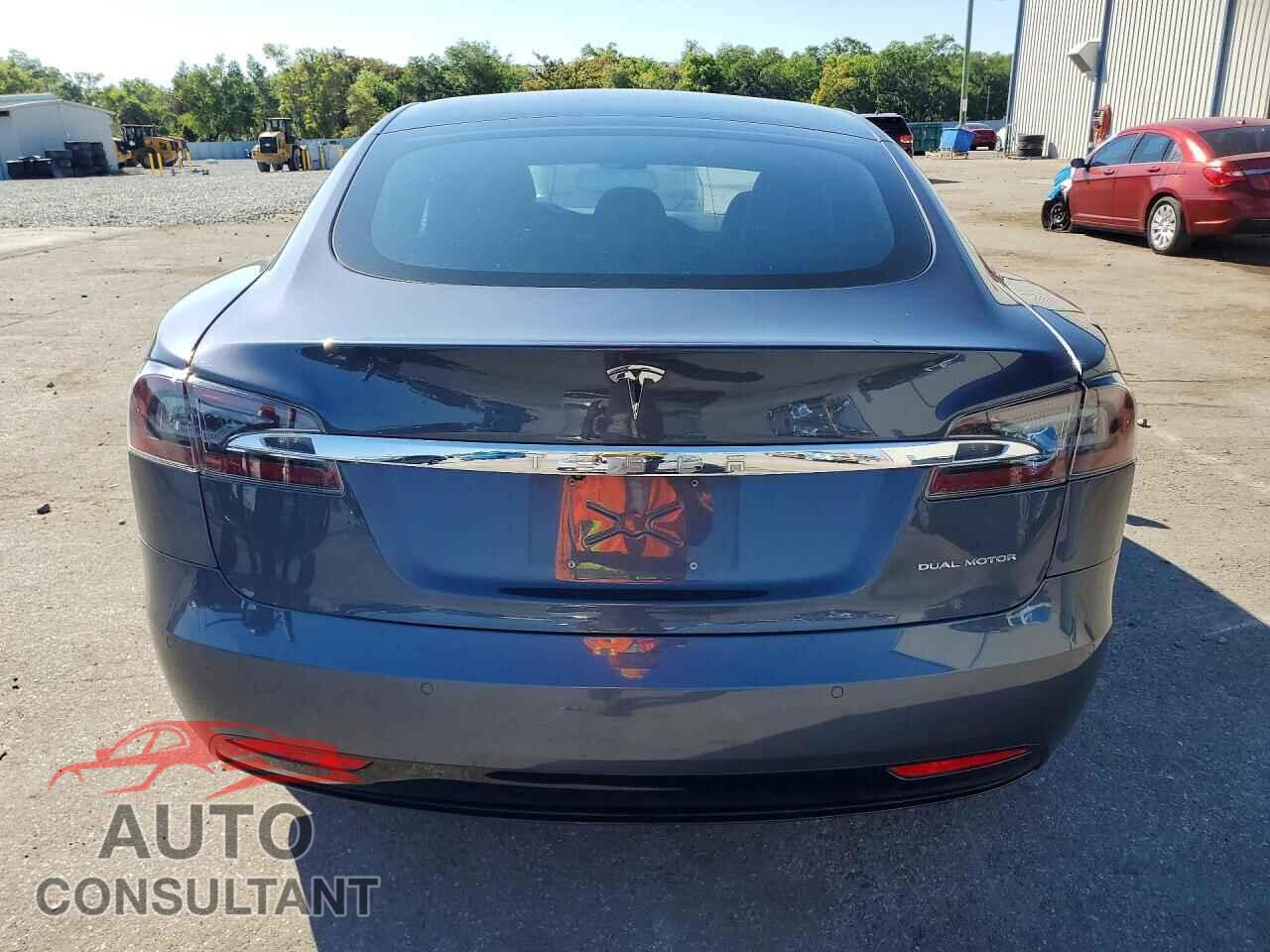 TESLA MODEL S 2020 - 5YJSA1E24LF379029
