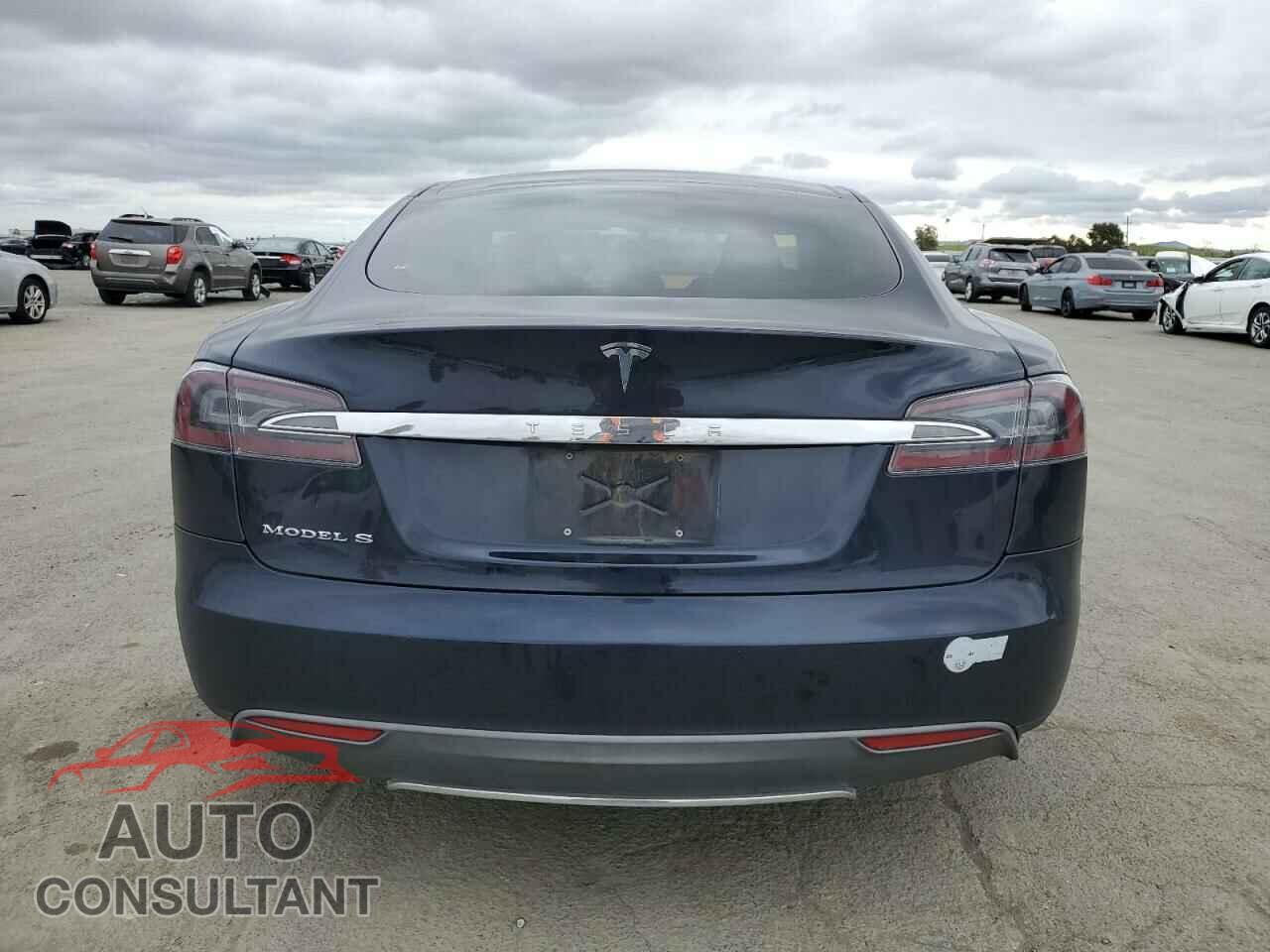 TESLA MODEL S 2013 - 5YJSA1DG2DFP04694