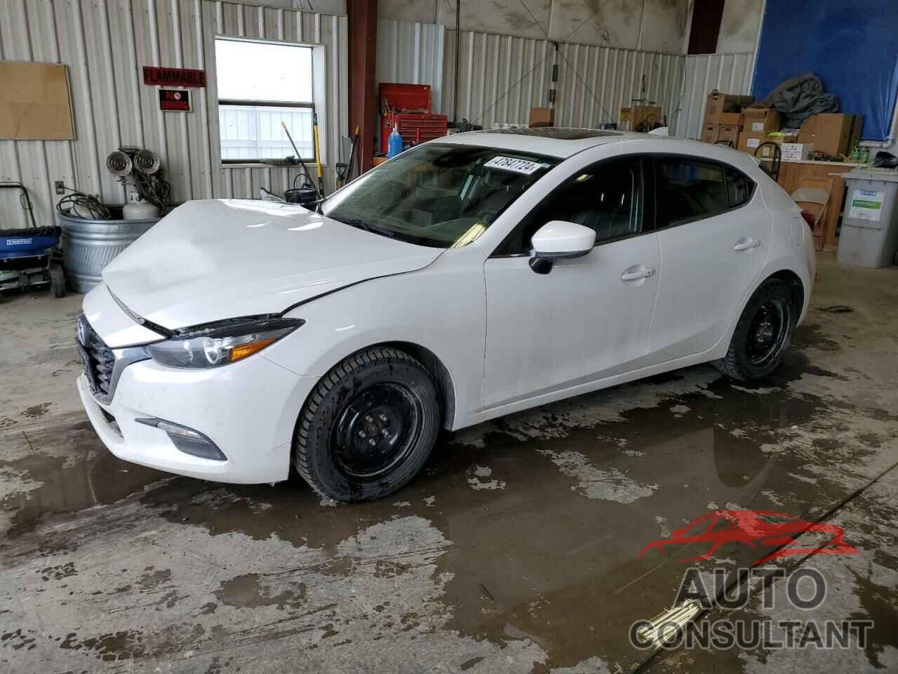 MAZDA 3 2018 - 3MZBN1L35JM254496