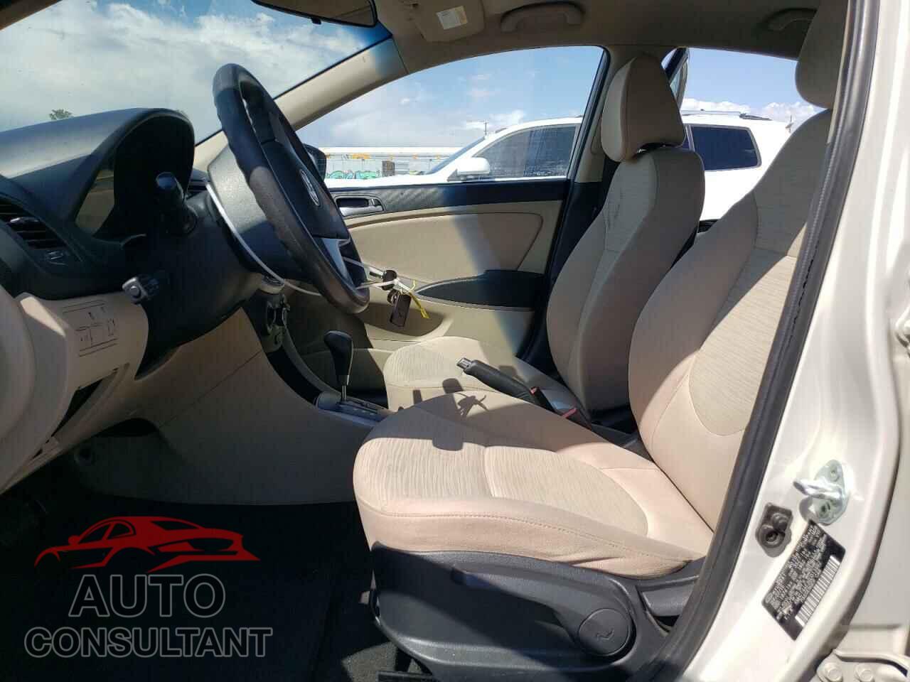 HYUNDAI ACCENT 2016 - KMHCT4AE3GU013992