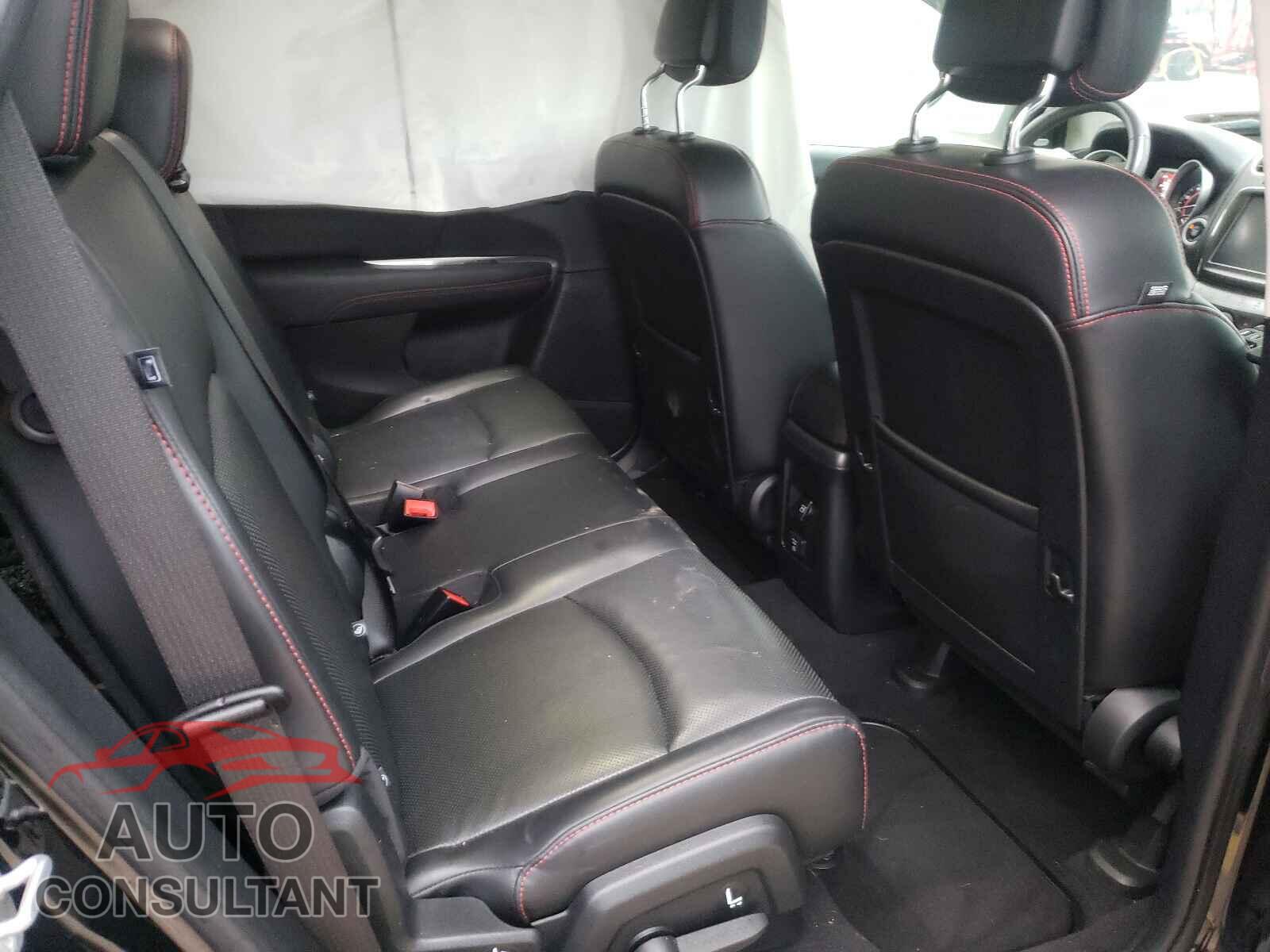 DODGE JOURNEY 2018 - 3C4PDDEG2JT311501
