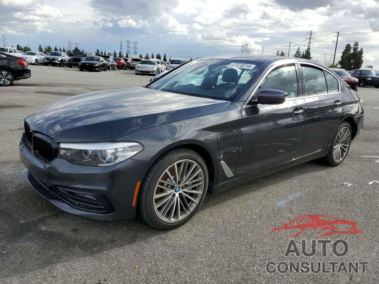 BMW 5 SERIES 2018 - WBAJA9C52JB250632