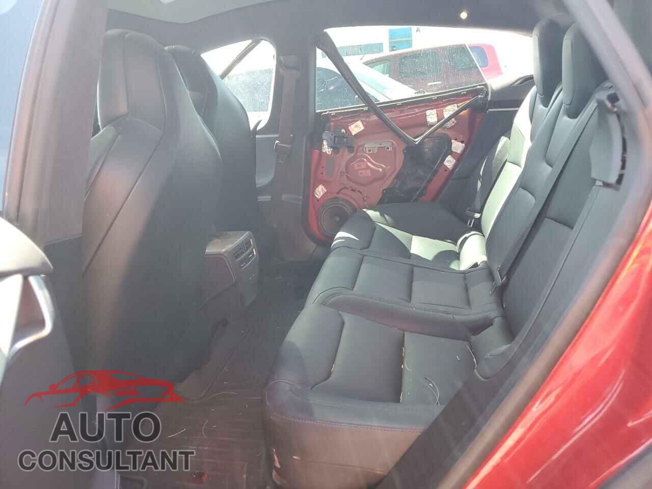 TESLA MODEL S 2018 - 5YJSA1E20JF286473