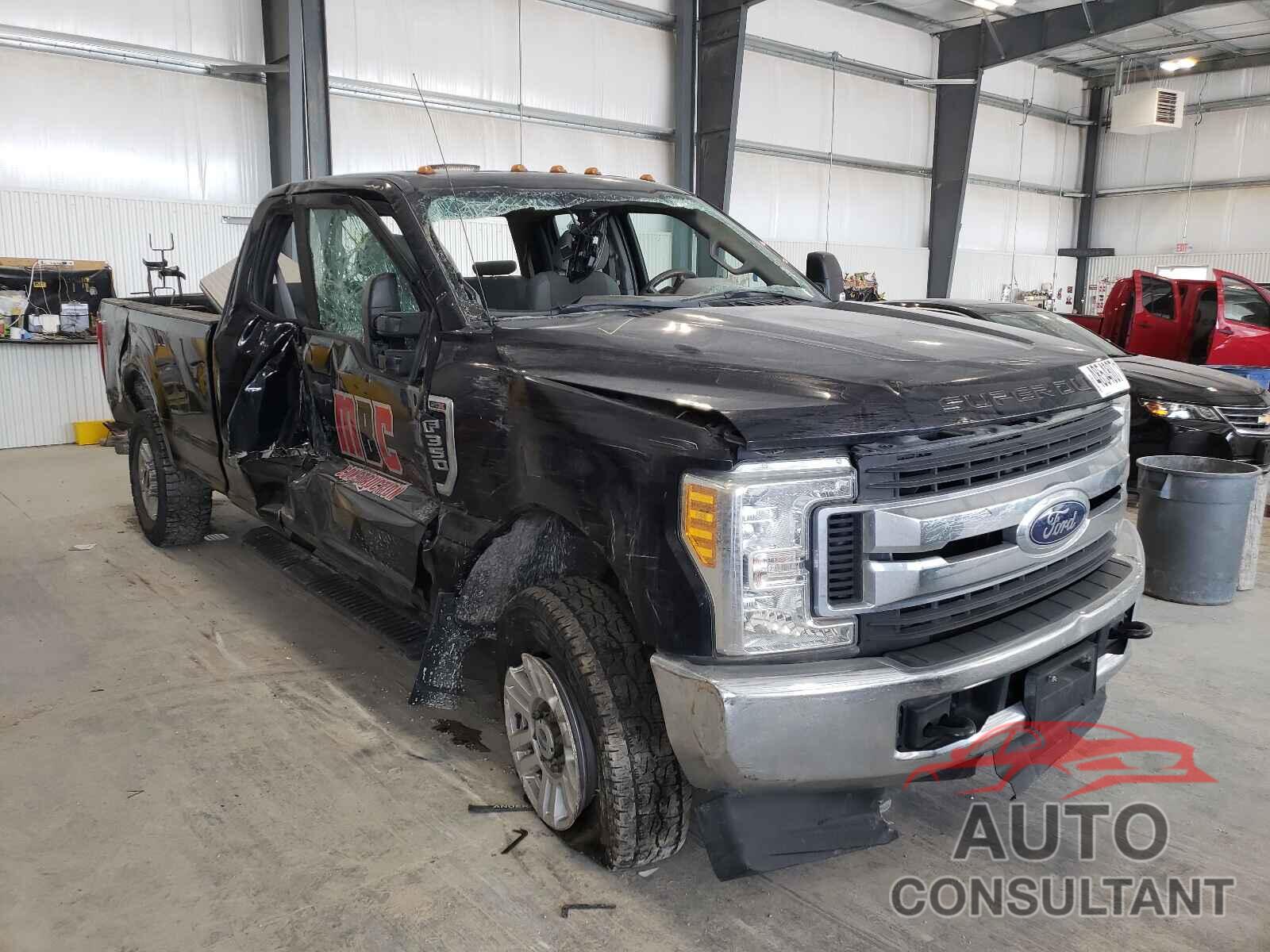 FORD F350 2017 - 1FT8X3B66HEB39792