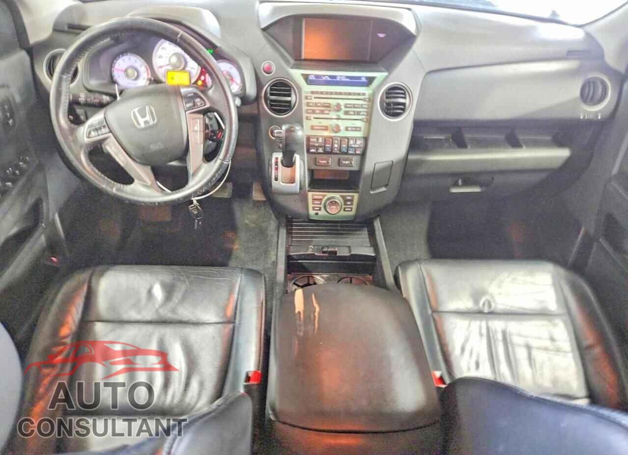 HONDA PILOT 2011 - 5FNYF4H97BB044948