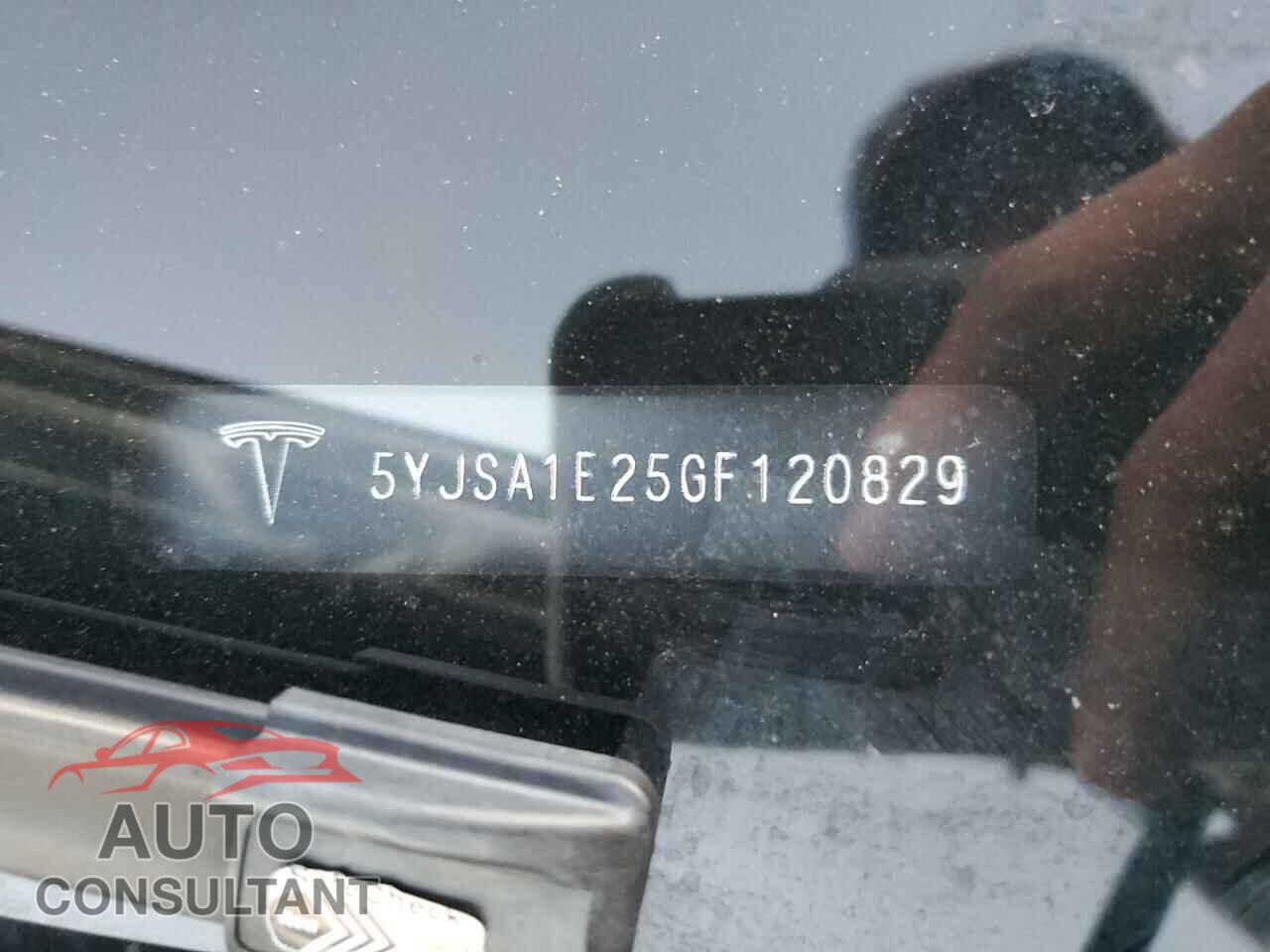 TESLA MODEL S 2016 - 5YJSA1E25GF120829
