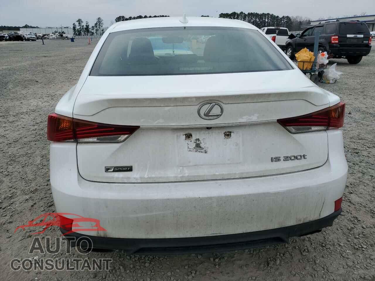LEXUS IS 2017 - JTHBA1D23H5052355