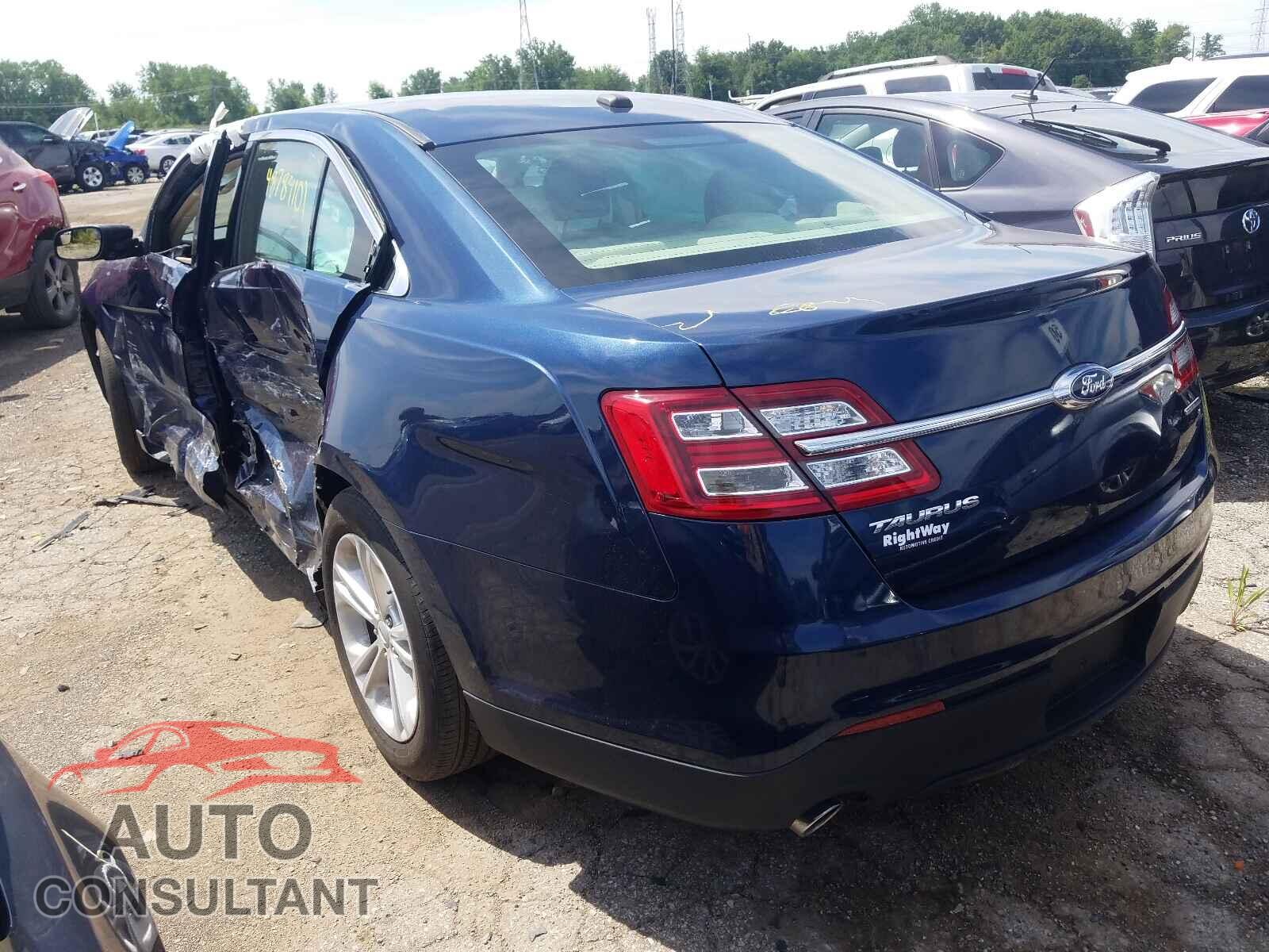FORD TAURUS 2017 - 1FAHP2D88HG128845