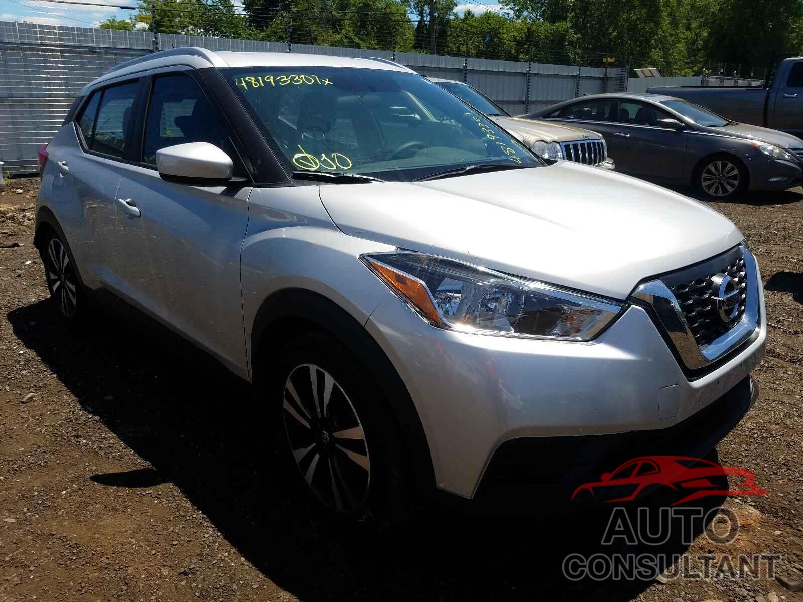 NISSAN KICKS 2018 - 3N1CP5CU5JL543808
