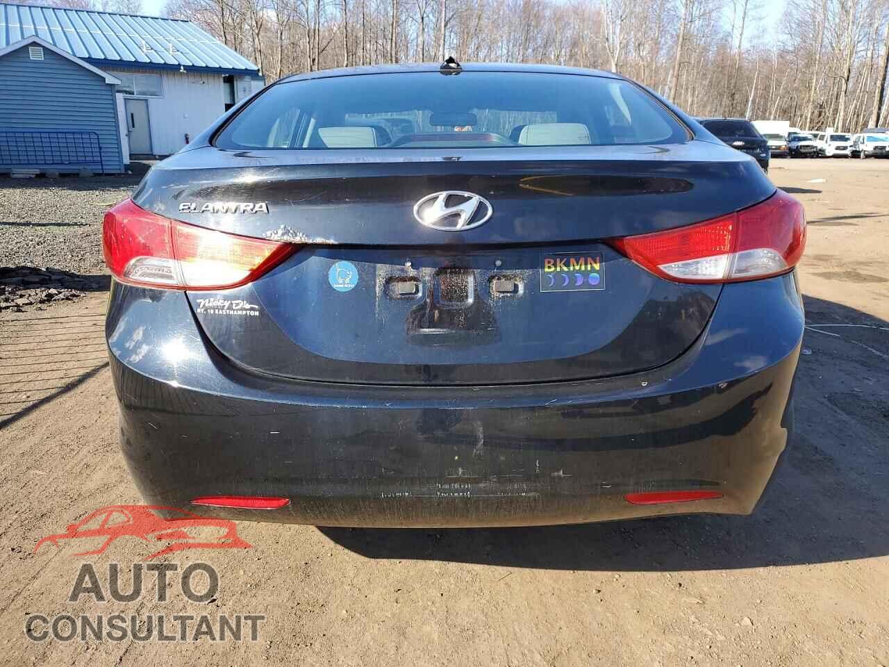 HYUNDAI ELANTRA 2013 - KMHDH4AE3DU796152