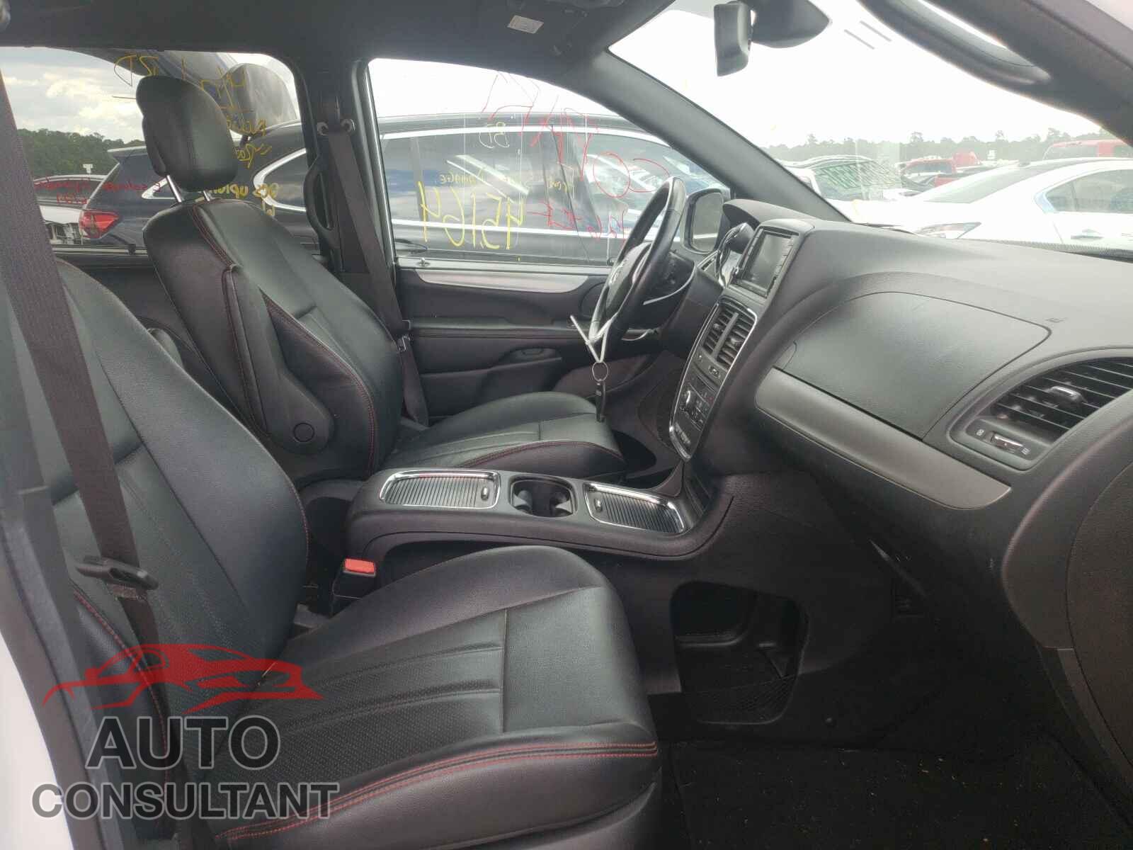 DODGE GRAND CARA 2019 - 2C4RDGEG0KR676080