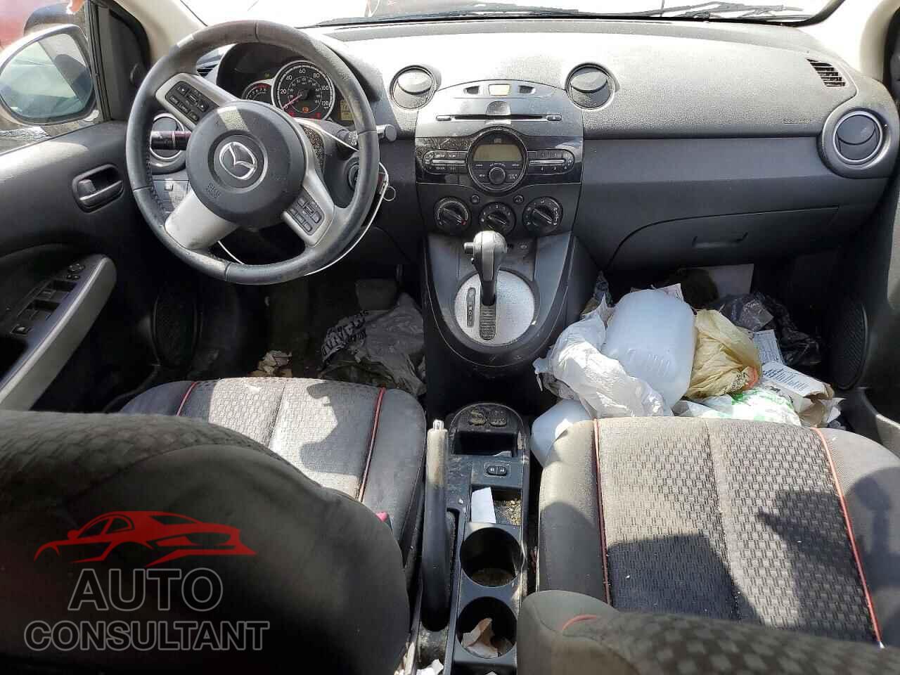MAZDA 2 2011 - JM1DE1HZ5B0105230