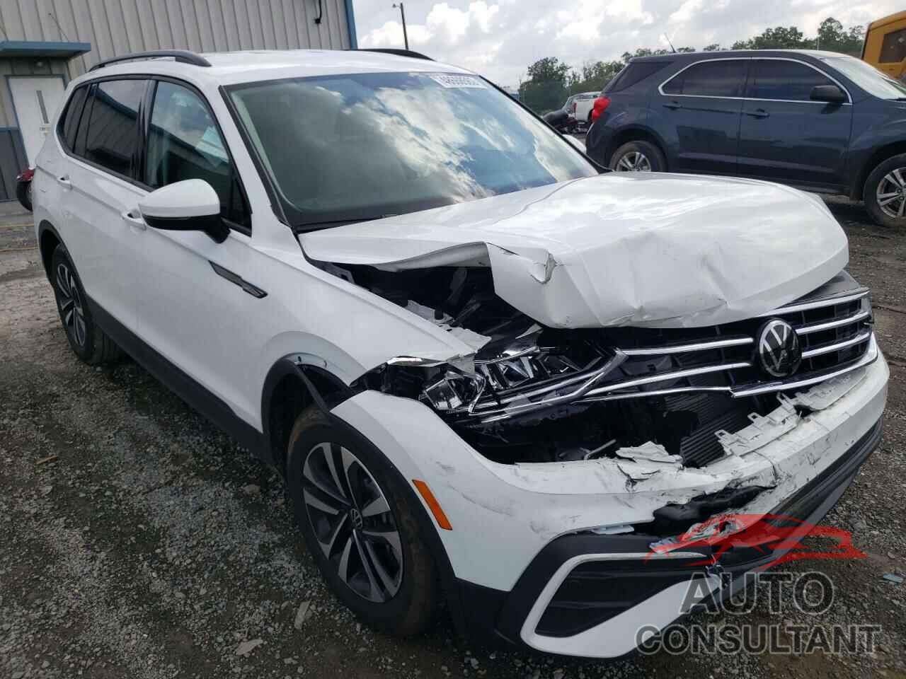 VOLKSWAGEN TIGUAN 2022 - 3VV1B7AX2NM011123