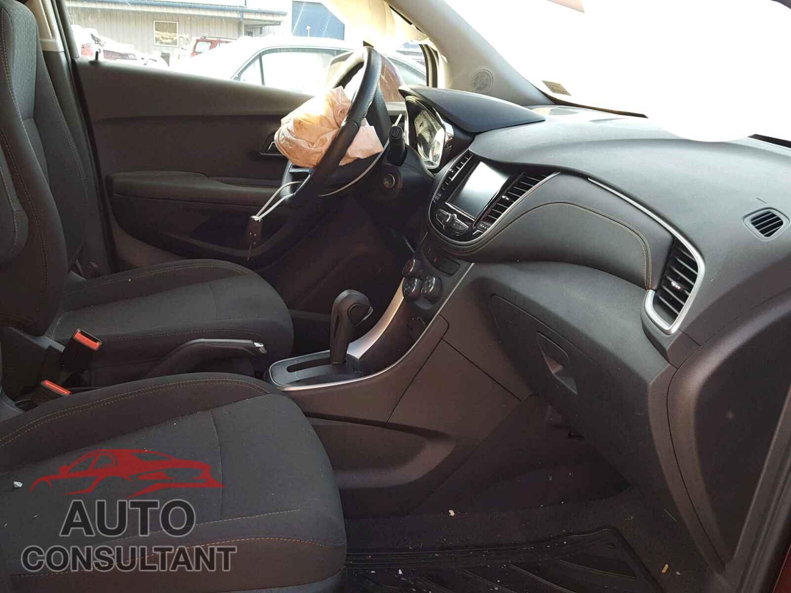 CHEVROLET TRAX LS 2017 - 3GNCJNSB9HL217865