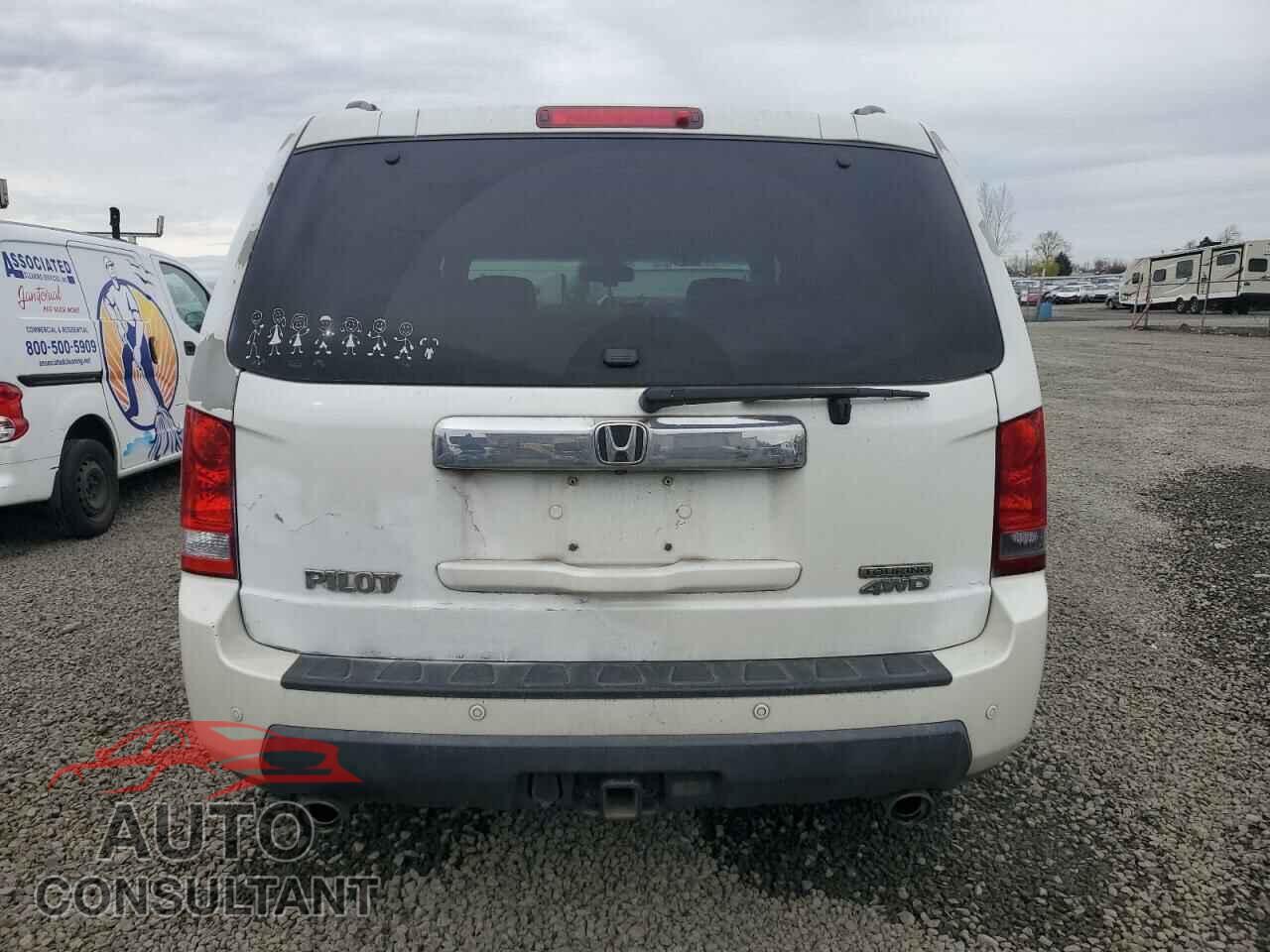 HONDA PILOT 2011 - 5FNYF4H9XBB066264