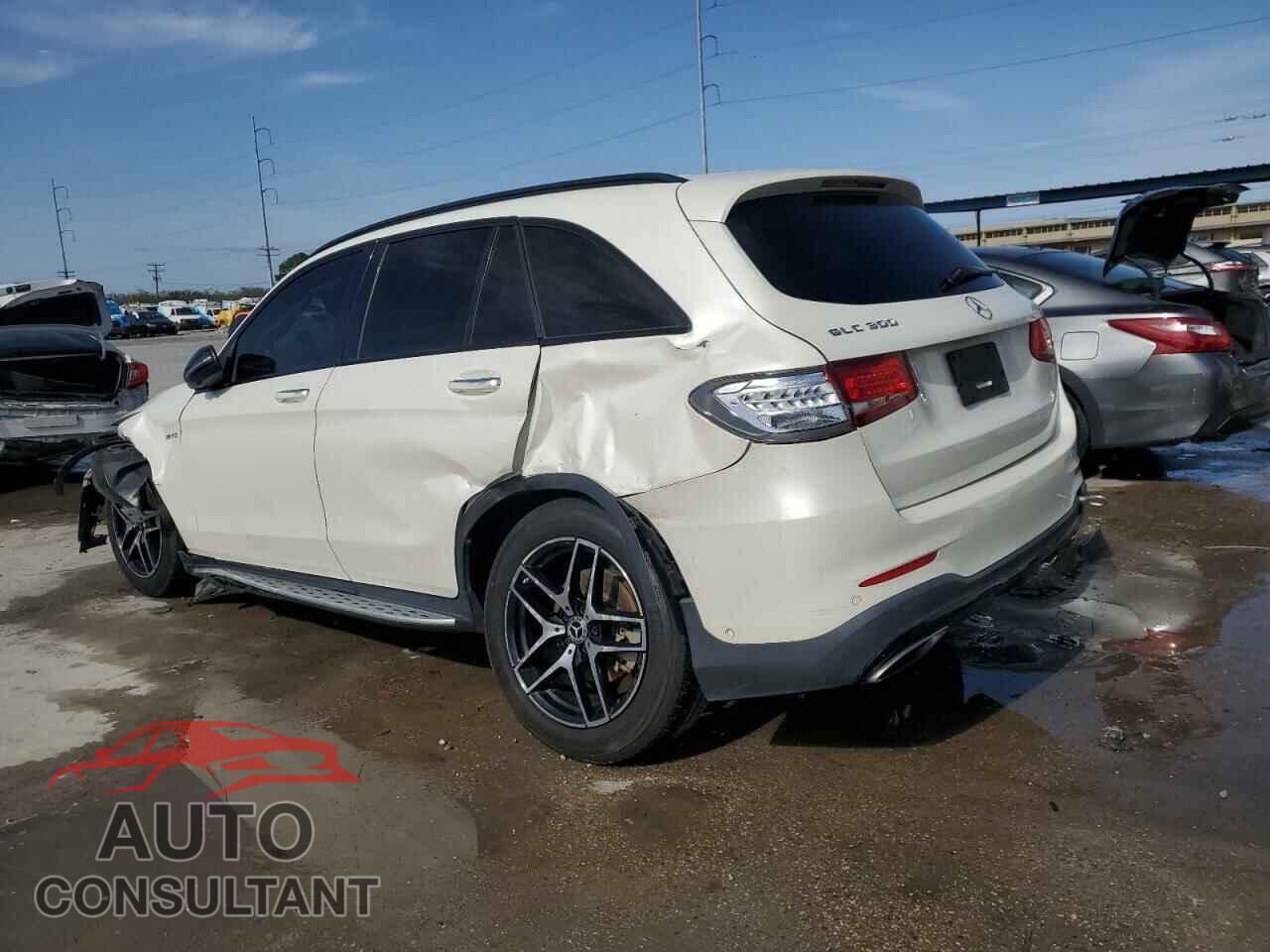 MERCEDES-BENZ GLC-CLASS 2017 - WDC0G4JB3HF215460