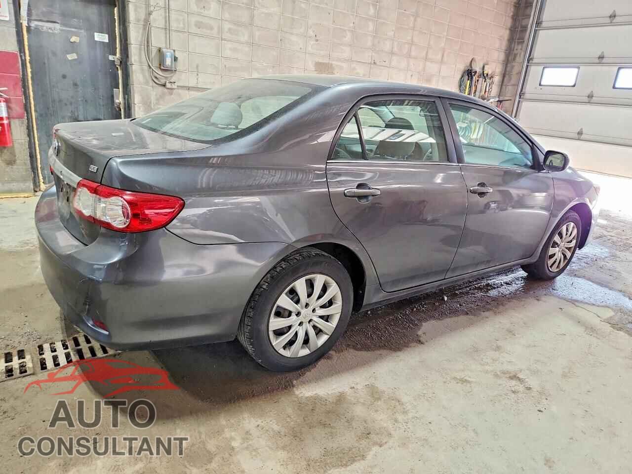 TOYOTA COROLLA 2013 - 2T1BU4EE6DC008608