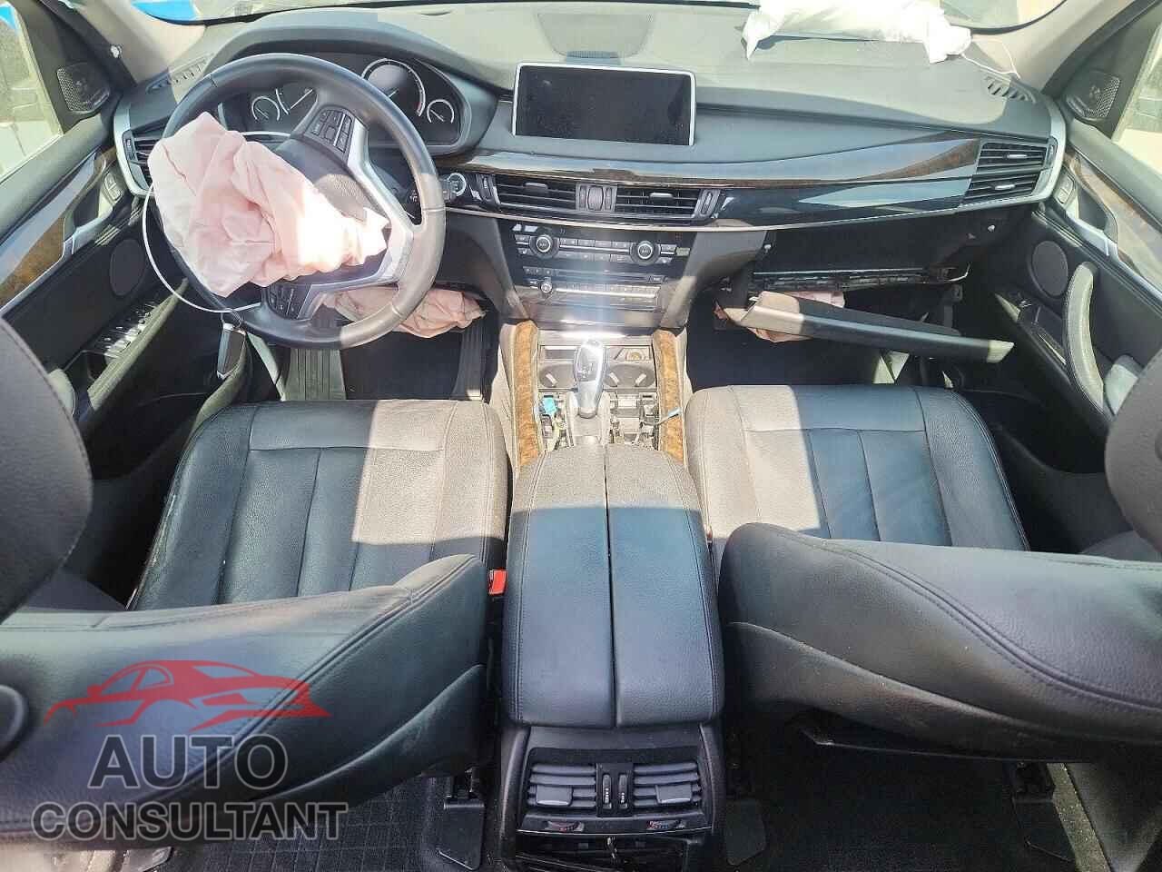 BMW X5 2015 - 5UXKS4C54F0N10554