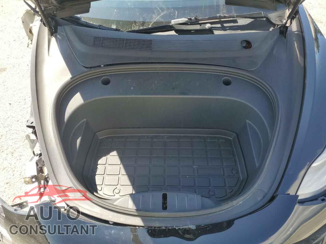 TESLA MODEL 3 2023 - 5YJ3E1EA3PF546048