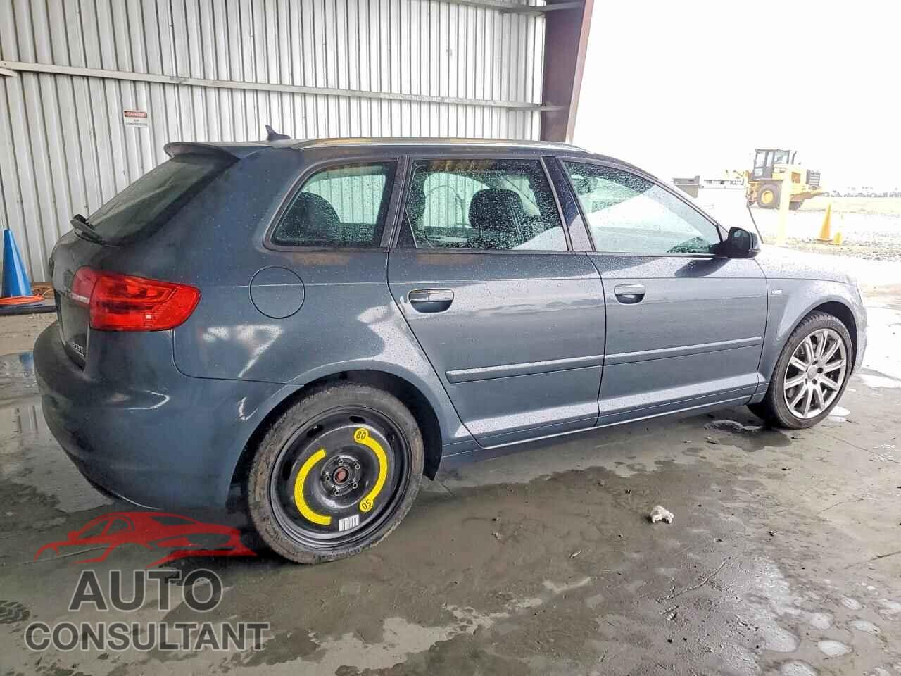 AUDI A3 2012 - WAUMFAFM6CA000337