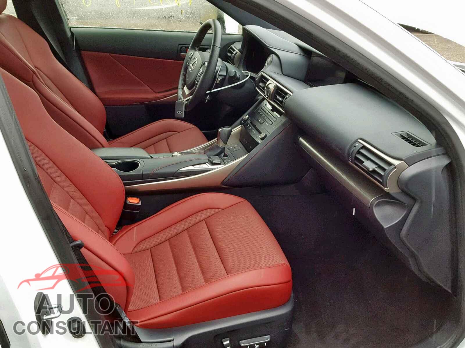 LEXUS IS 2018 - JTHCZ1D22J5014960