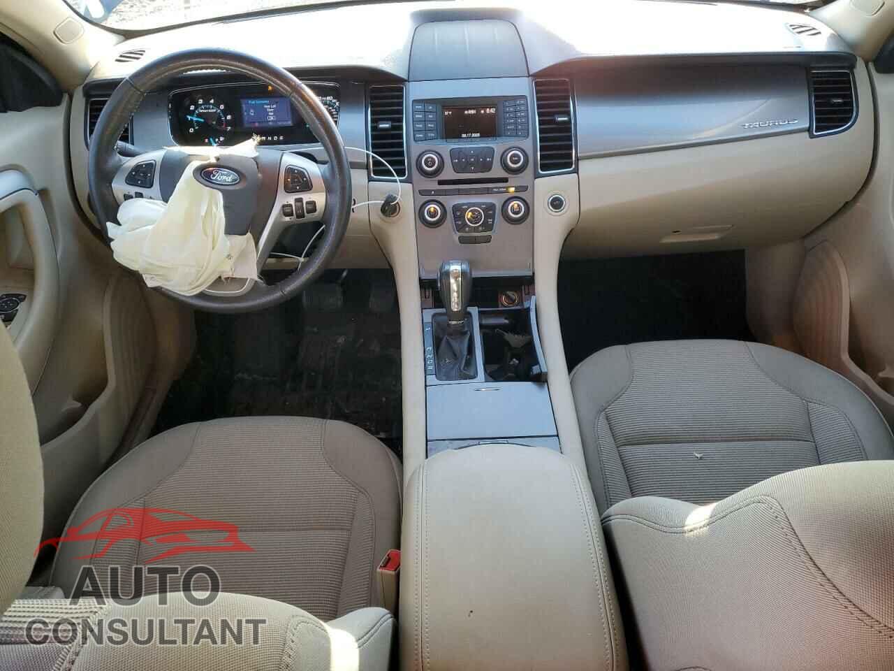 FORD TAURUS 2017 - 1FAHP2H85HG109809
