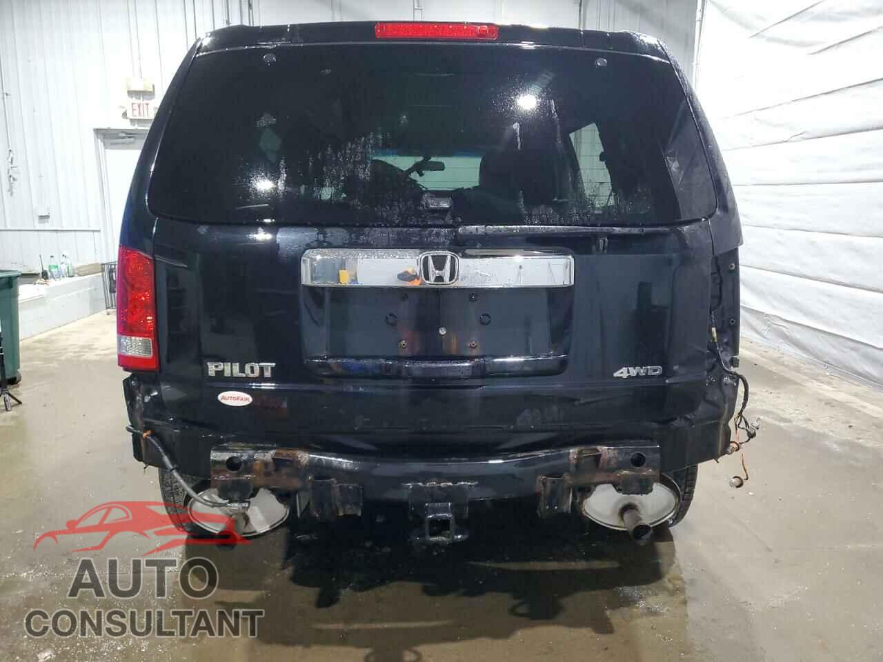 HONDA PILOT 2013 - 5FNYF4H41DB055886