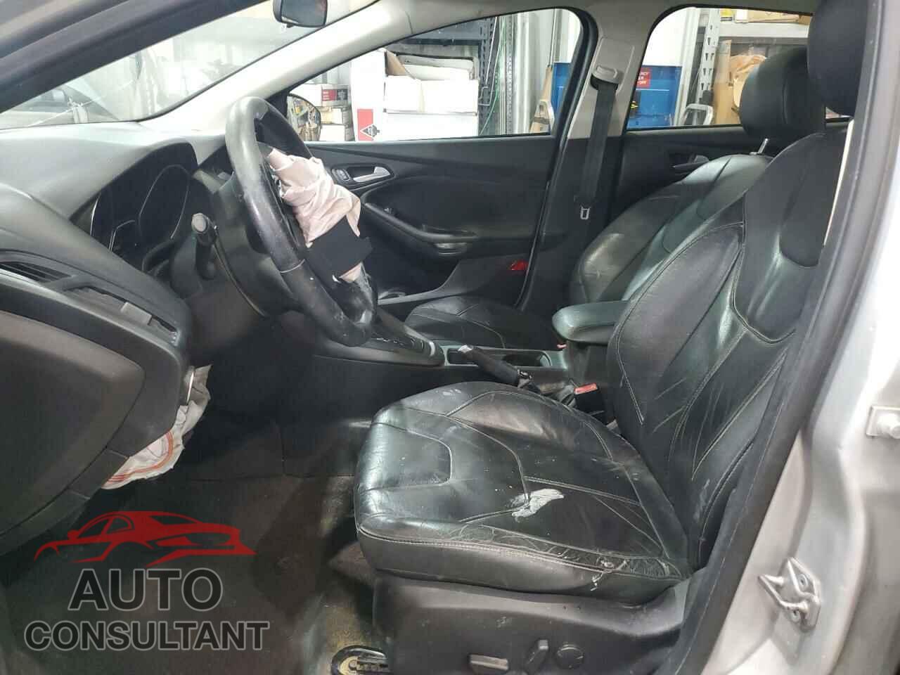 FORD FOCUS 2016 - 1FADP3F26GL339917
