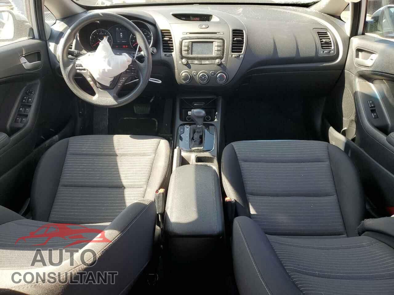 KIA FORTE 2017 - 3KPFL4A79HE061306