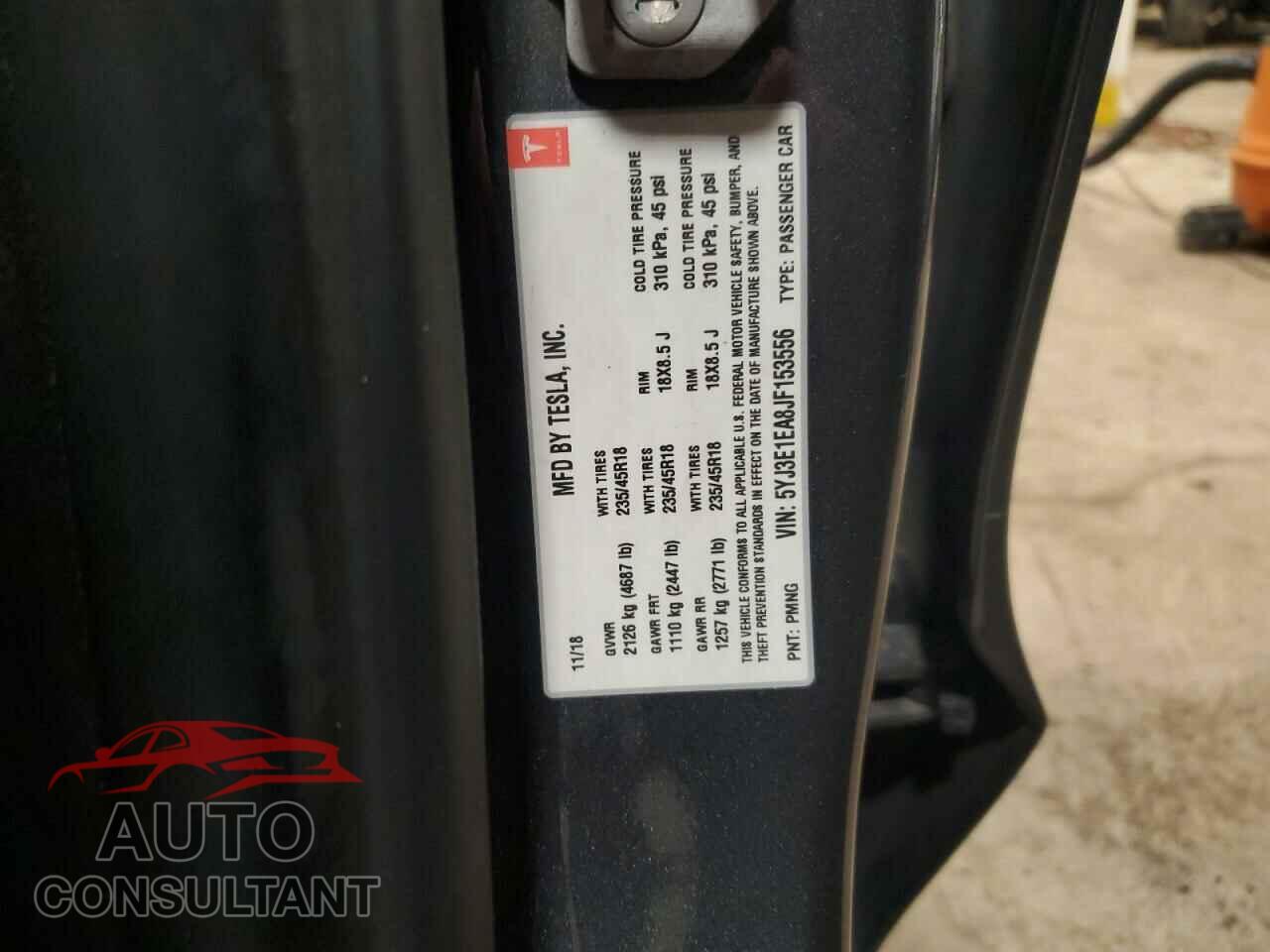 TESLA MODEL 3 2018 - 5YJ3E1EA8JF153556