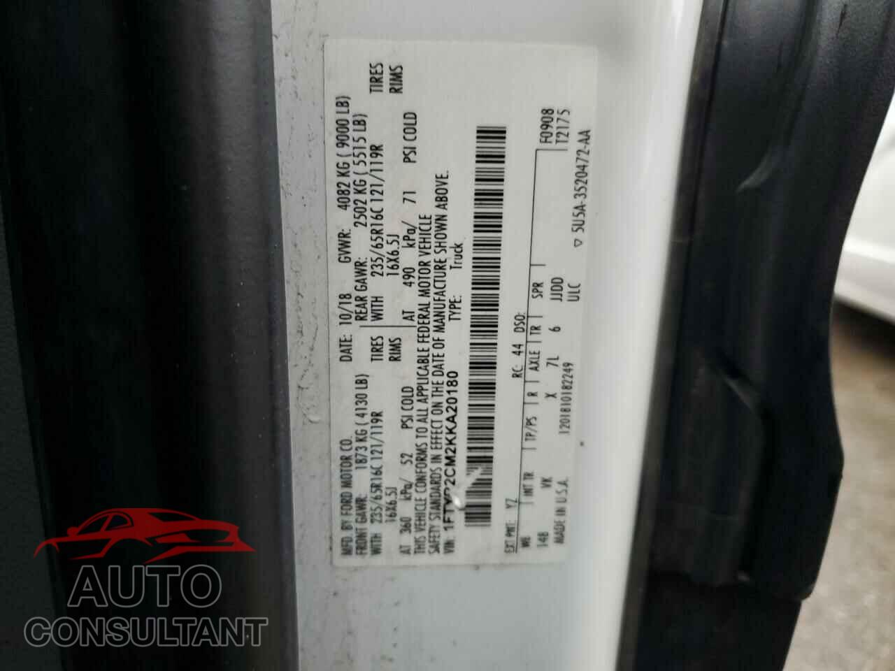 FORD TRANSIT 2019 - 1FTYR2CM2KKA20180