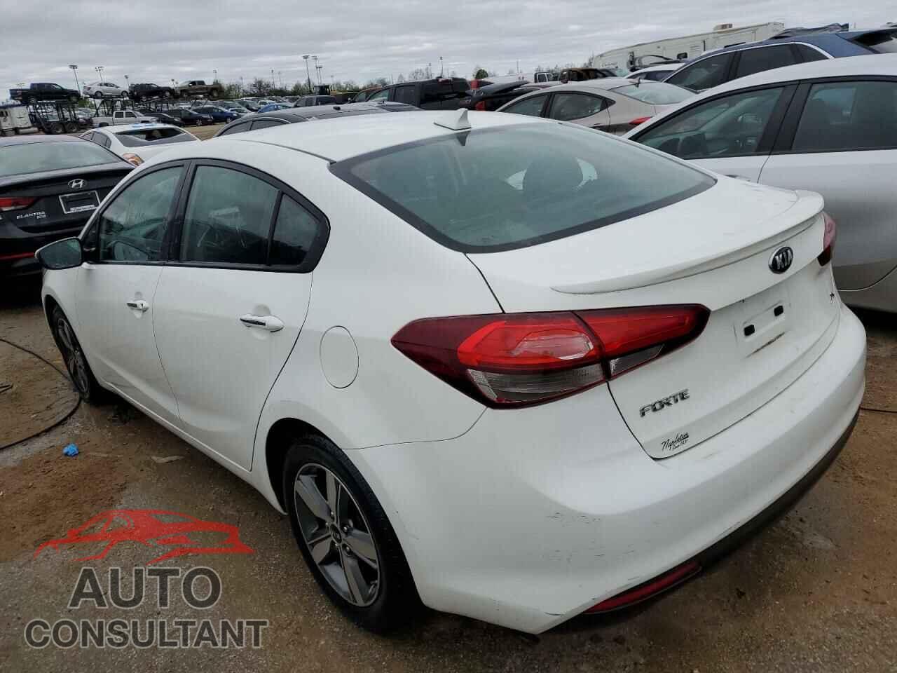 KIA FORTE 2018 - 3KPFL4A75JE214673