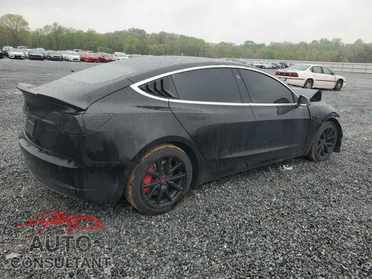 TESLA MODEL 3 2018 - 5YJ3E1EA5JF155281