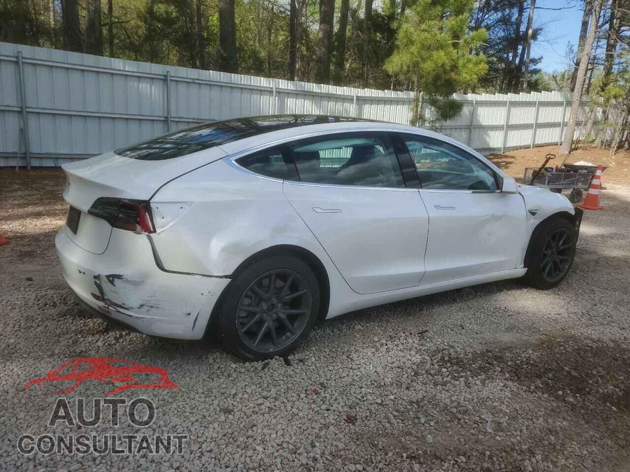 TESLA MODEL 3 2020 - 5YJ3E1EA5LF504748