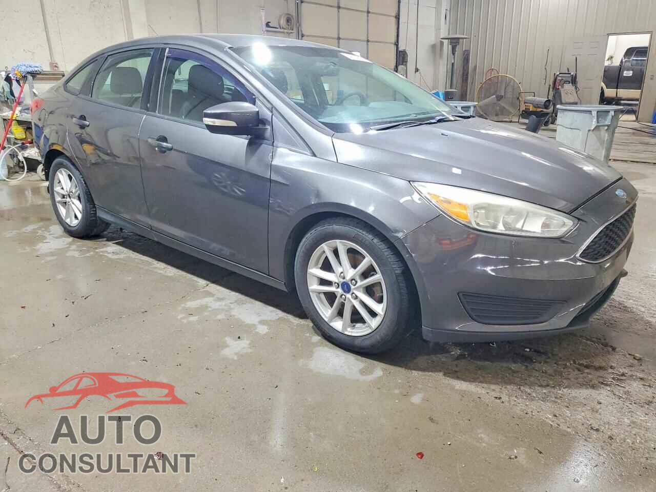FORD FOCUS 2015 - 1FADP3F26FL330407