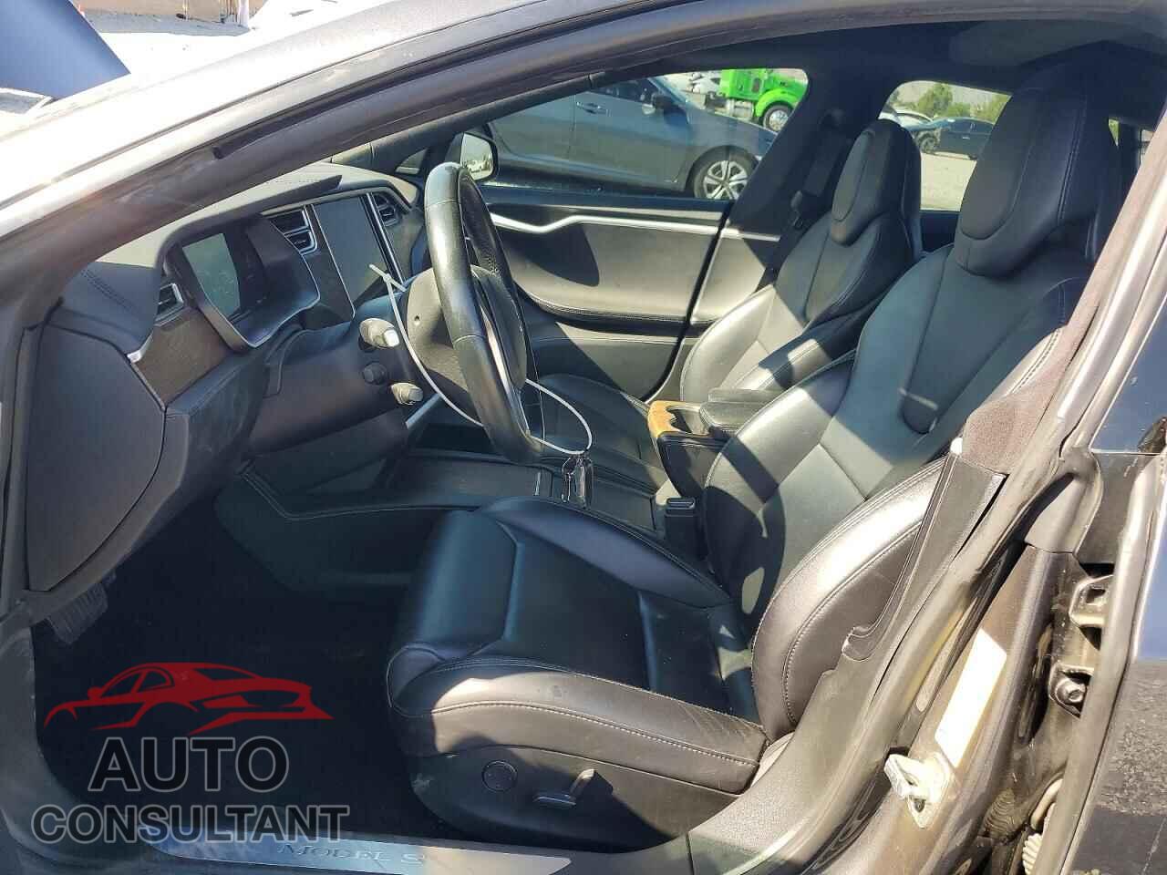 TESLA MODEL S 2018 - 5YJSA1E27JF242566