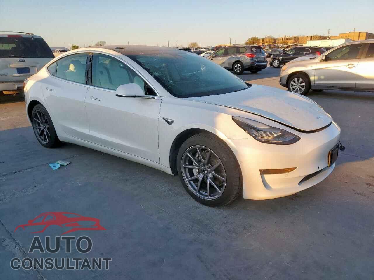 TESLA MODEL 3 2019 - 5YJ3E1EA7KF419313