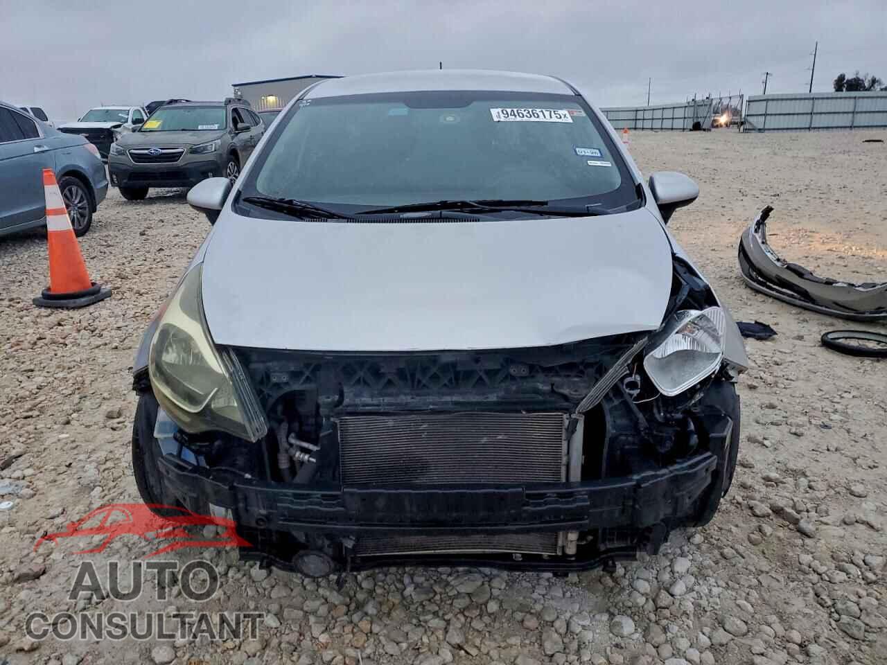 KIA RIO 2013 - KNADN4A36D6147586