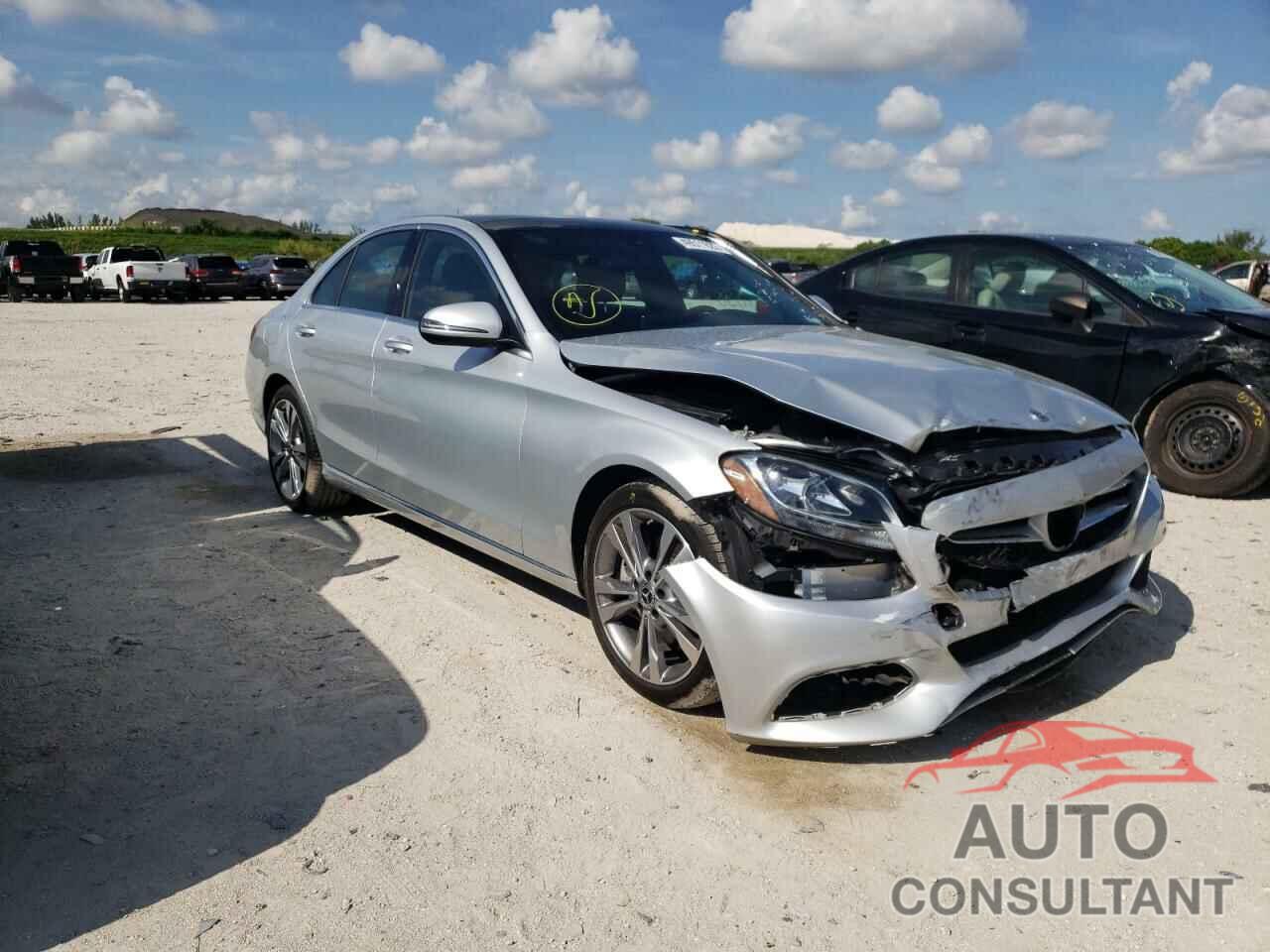 MERCEDES-BENZ C-CLASS 2018 - 55SWF4JB0JU262098