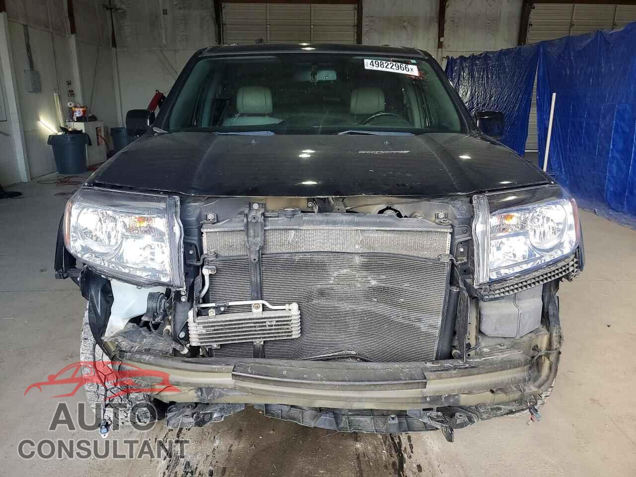 HONDA PILOT 2015 - 5FNYF4H50FB011969