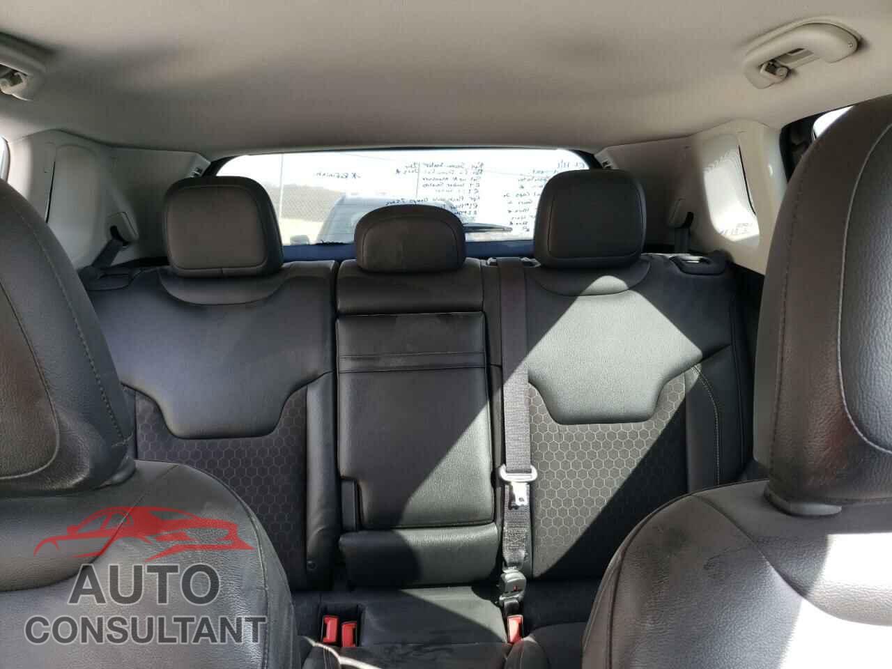 JEEP COMPASS 2018 - 3C4NJCBB8JT265580