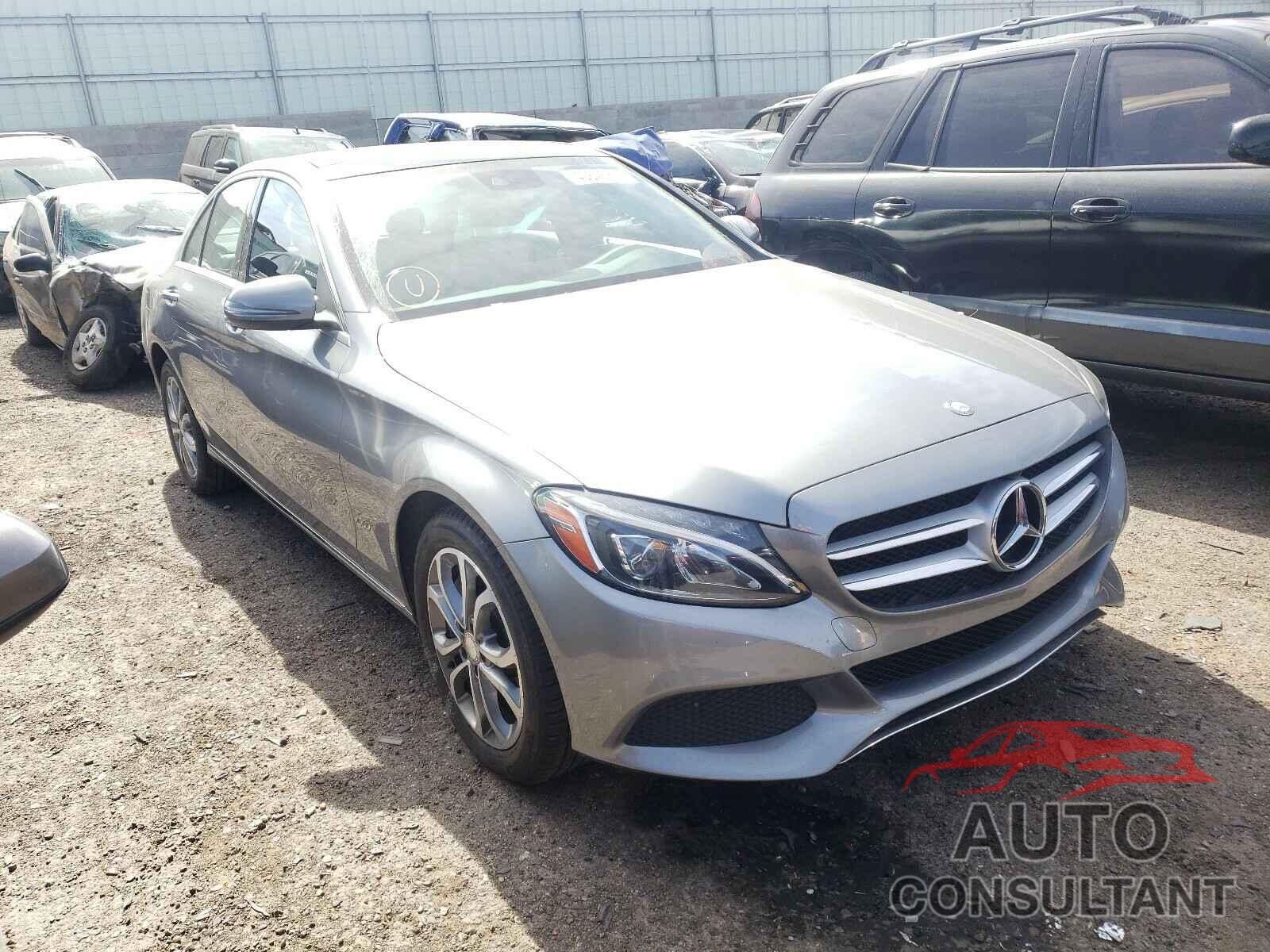 MERCEDES-BENZ C CLASS 2016 - 55SWF4KB4GU139539