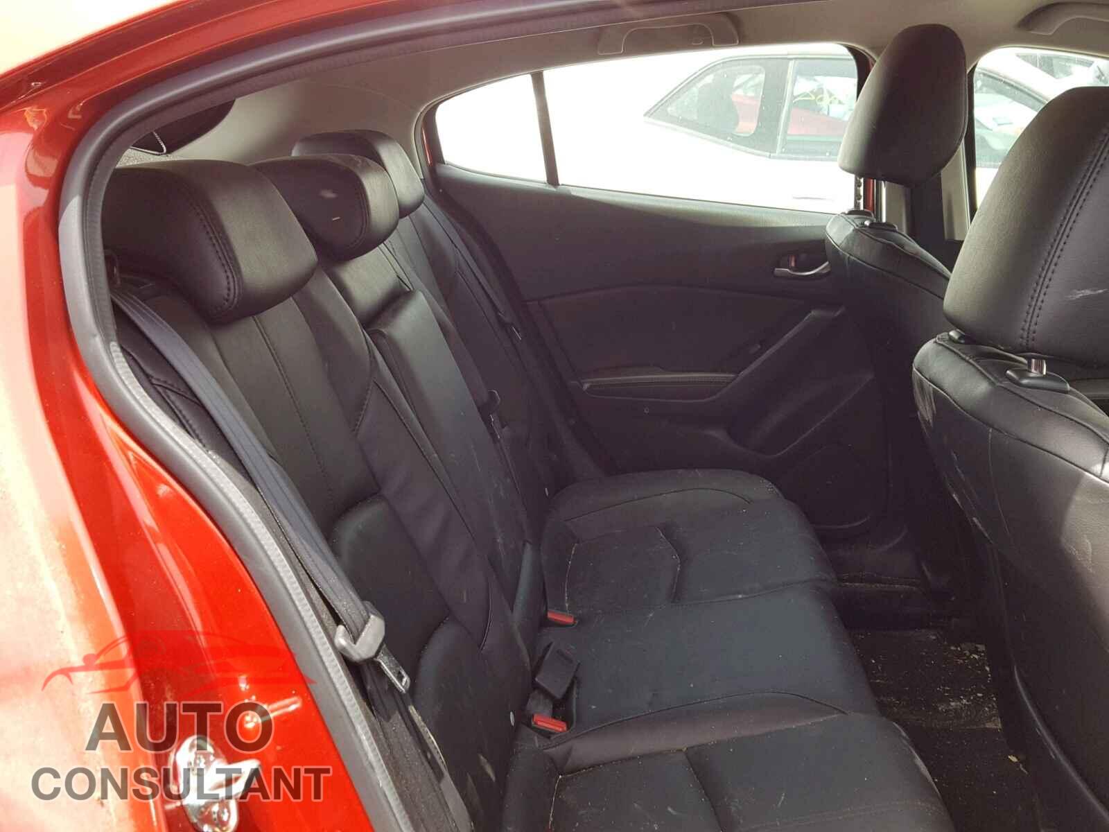 MAZDA 3 2017 - 3MZBN1L73HM117330