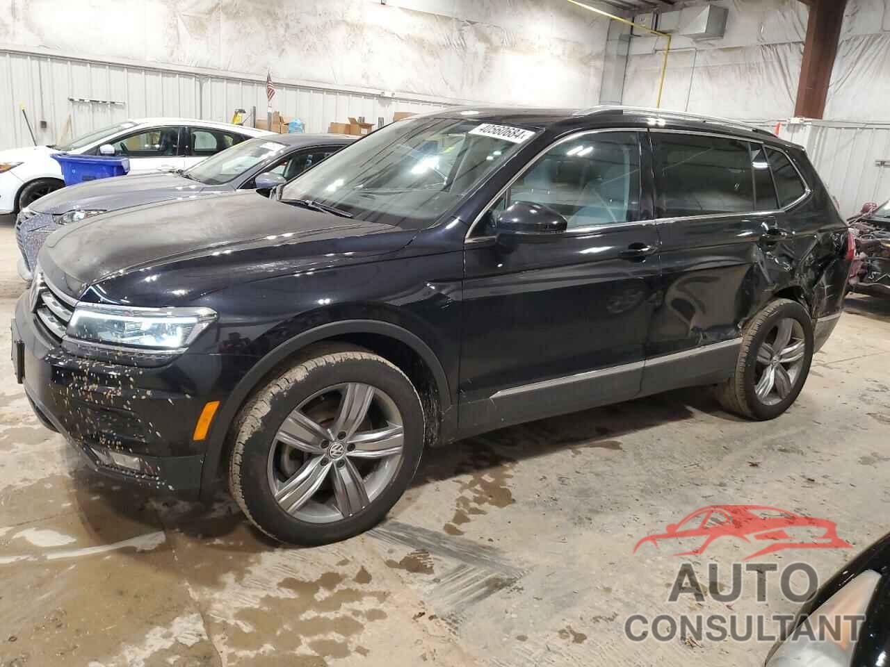 VOLKSWAGEN TIGUAN 2018 - 3VV4B7AX9JM222116